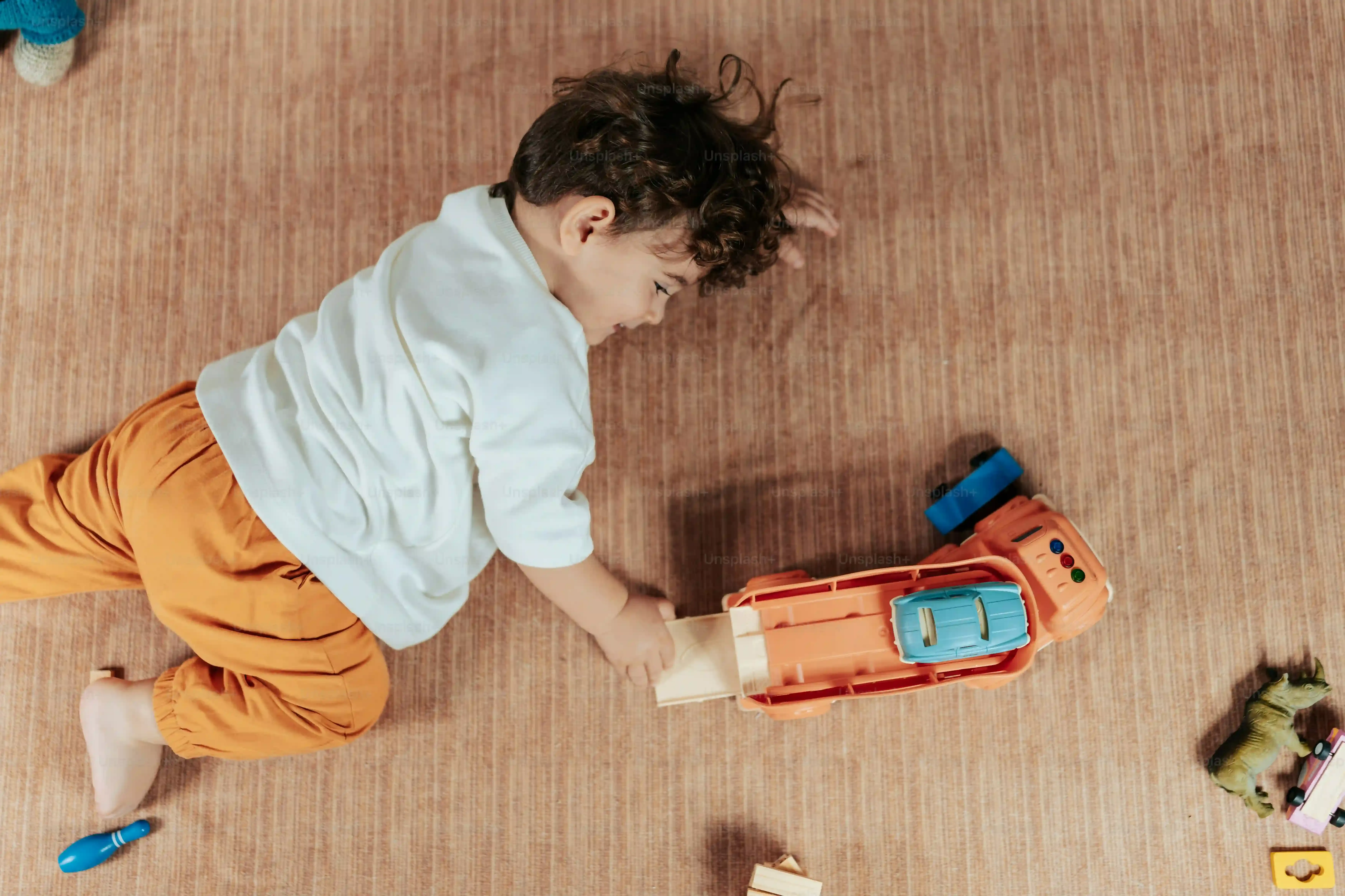 本当に大丈夫？０歳・１歳向けおもちゃ 安全性の落とし穴と対策