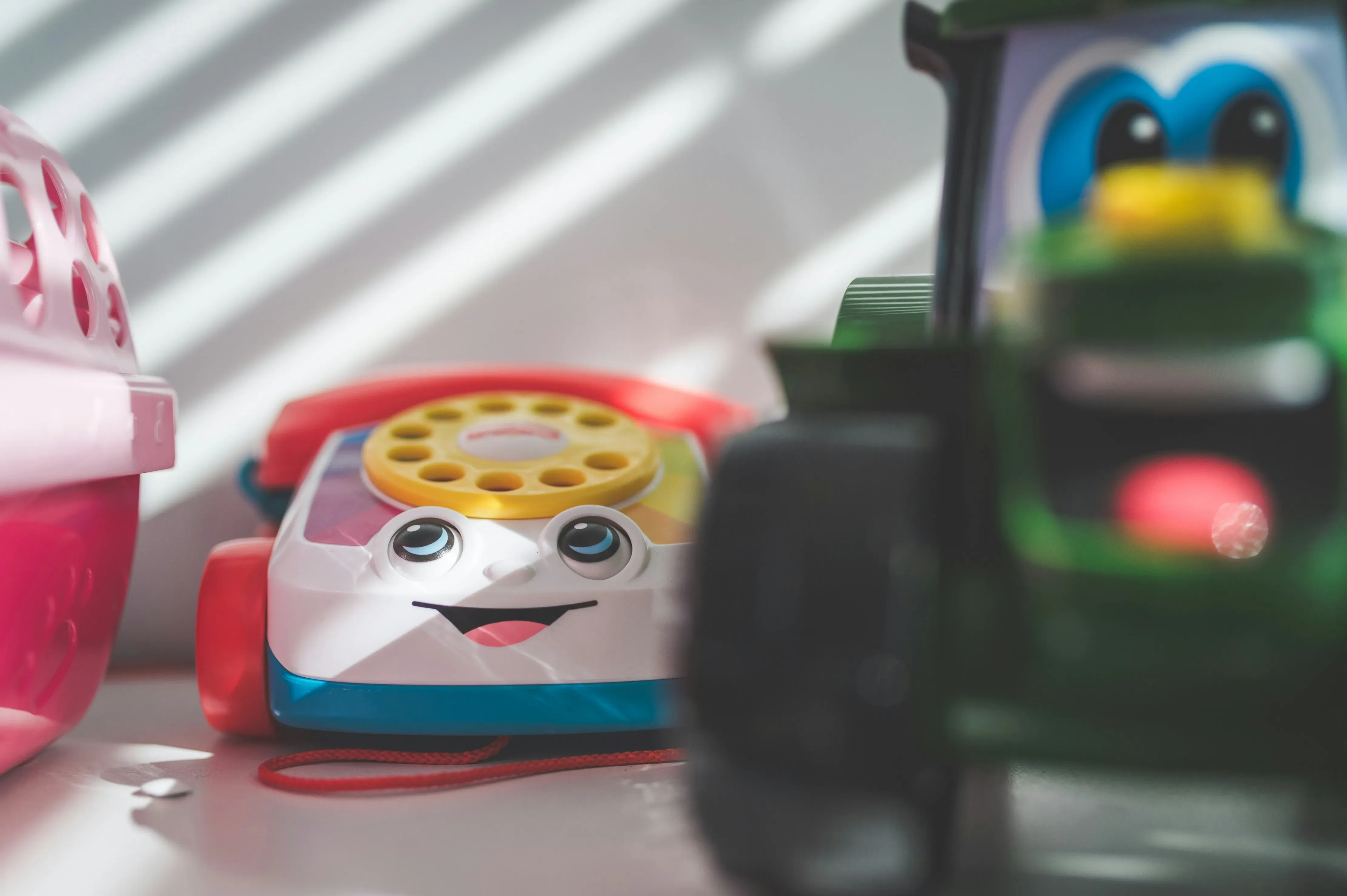 知育玩具 デメリットを理解して賢く活用する方法